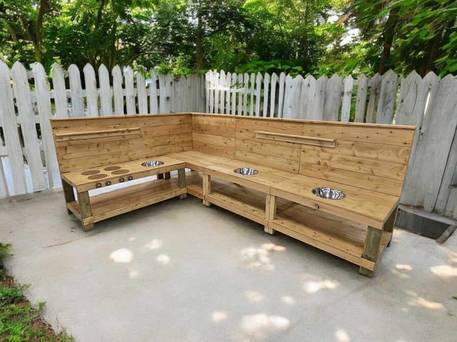 Mucky Mud kitchen for schools