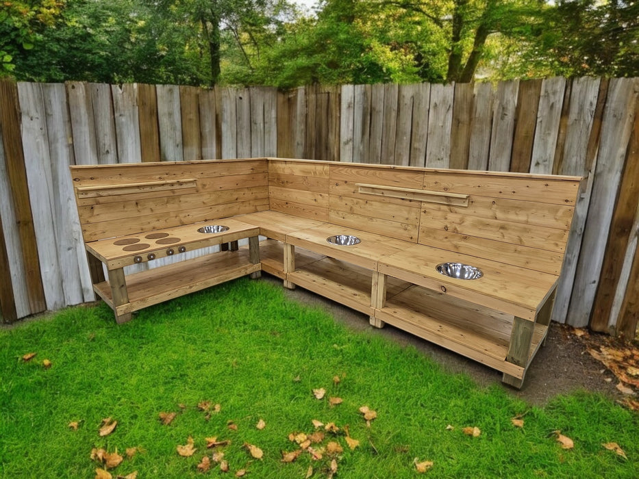 Mucky Mud kitchen for schools