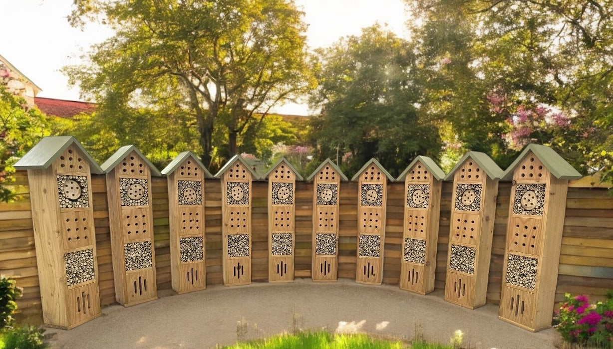 Sting Education Bug and insect Hotel